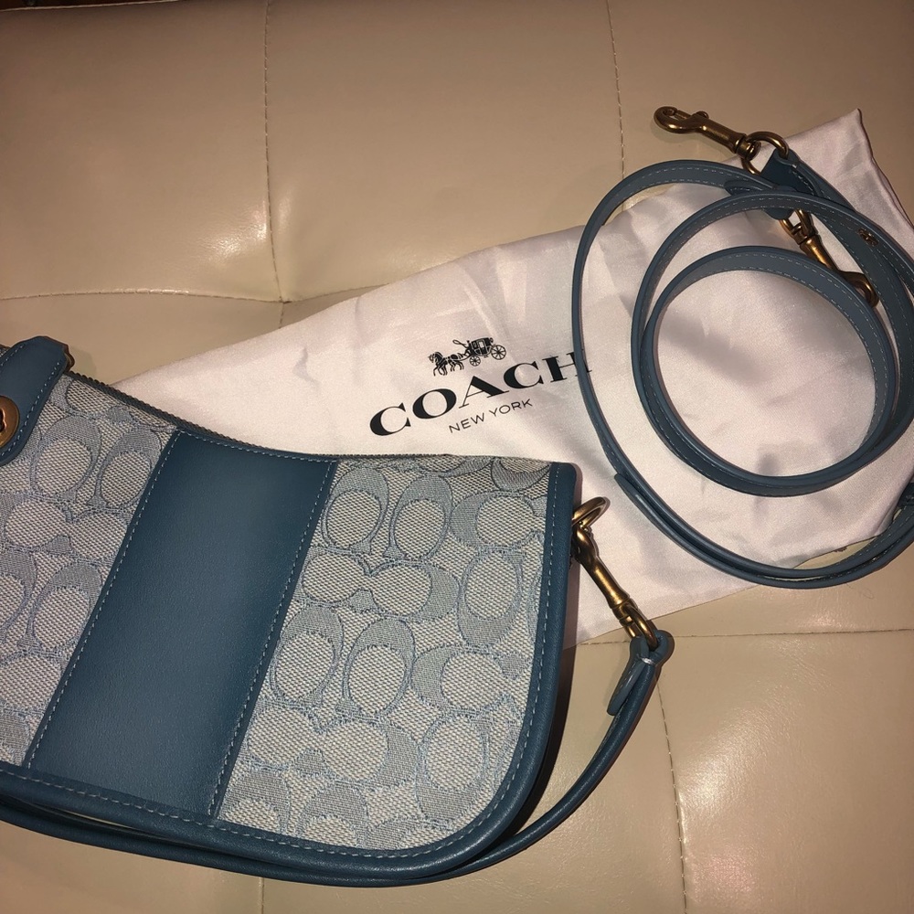 Coach, Swinger Bag in Jacquard - Picture 3 of 9